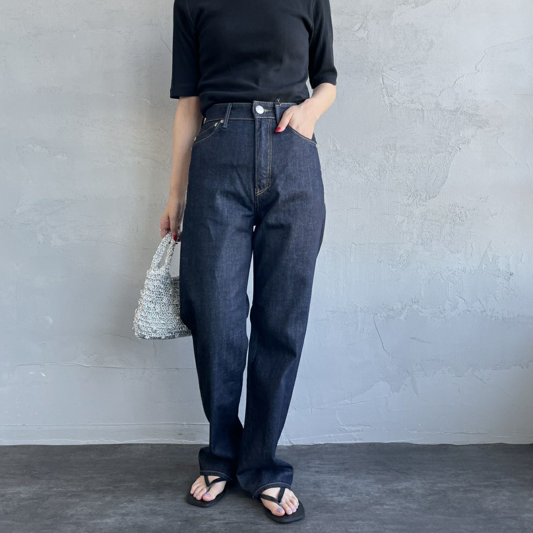 YANUK [ヤヌーク] ボーイズストレート LEA/レア [57134230] OWI&&モデル身長：156cm　着用サイズ：23&&