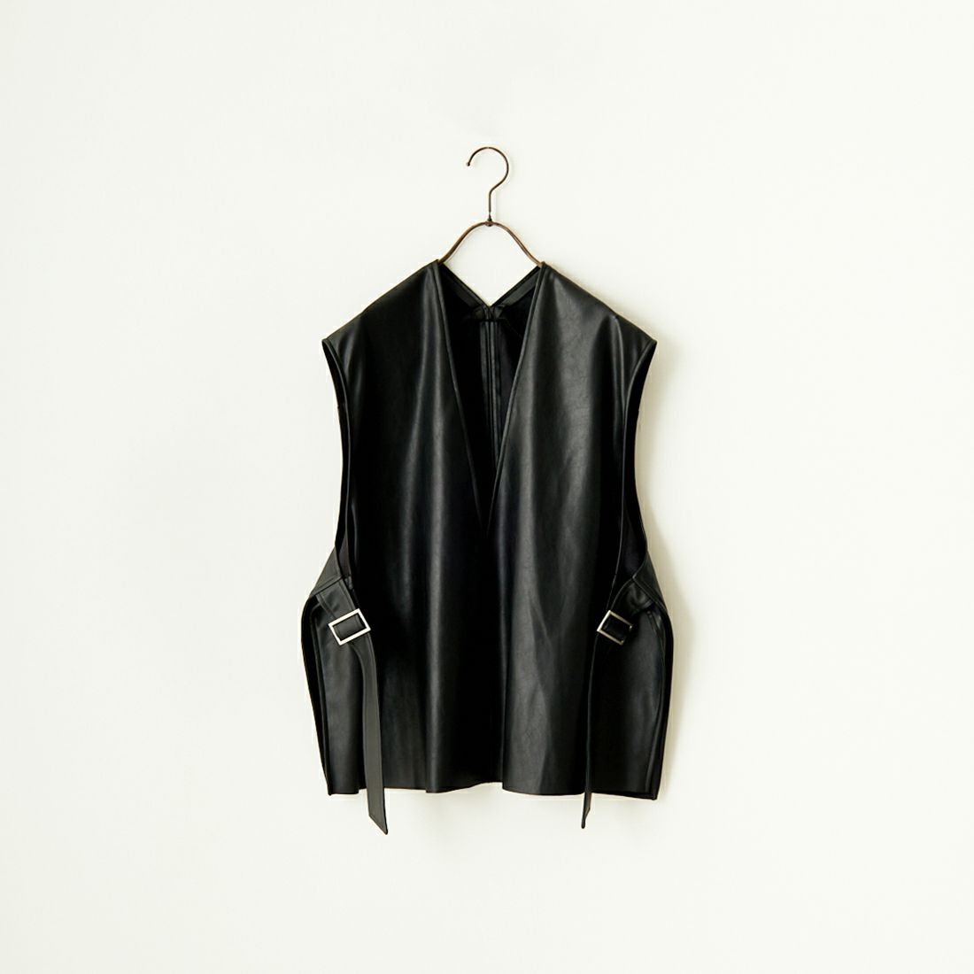 CADDITION [キャディション] エコレザーVネックベスト [541090] 12 BLACK