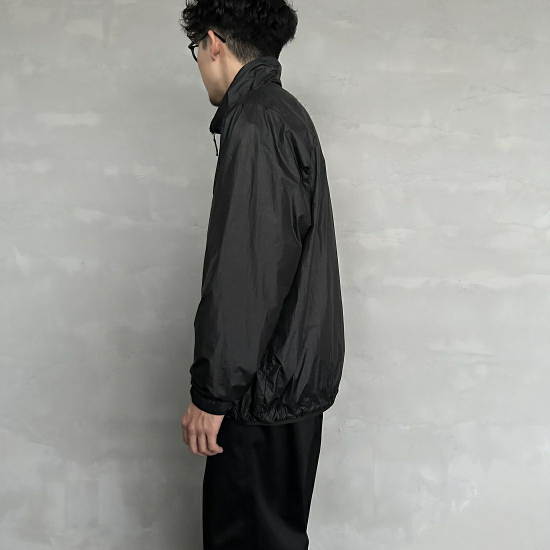 frostline [フロストライン] 別注 フルジップジャケット [FL1-JK-IN4-JF] BLACK&&モデル身長：168cm 着用サイズ：M&&