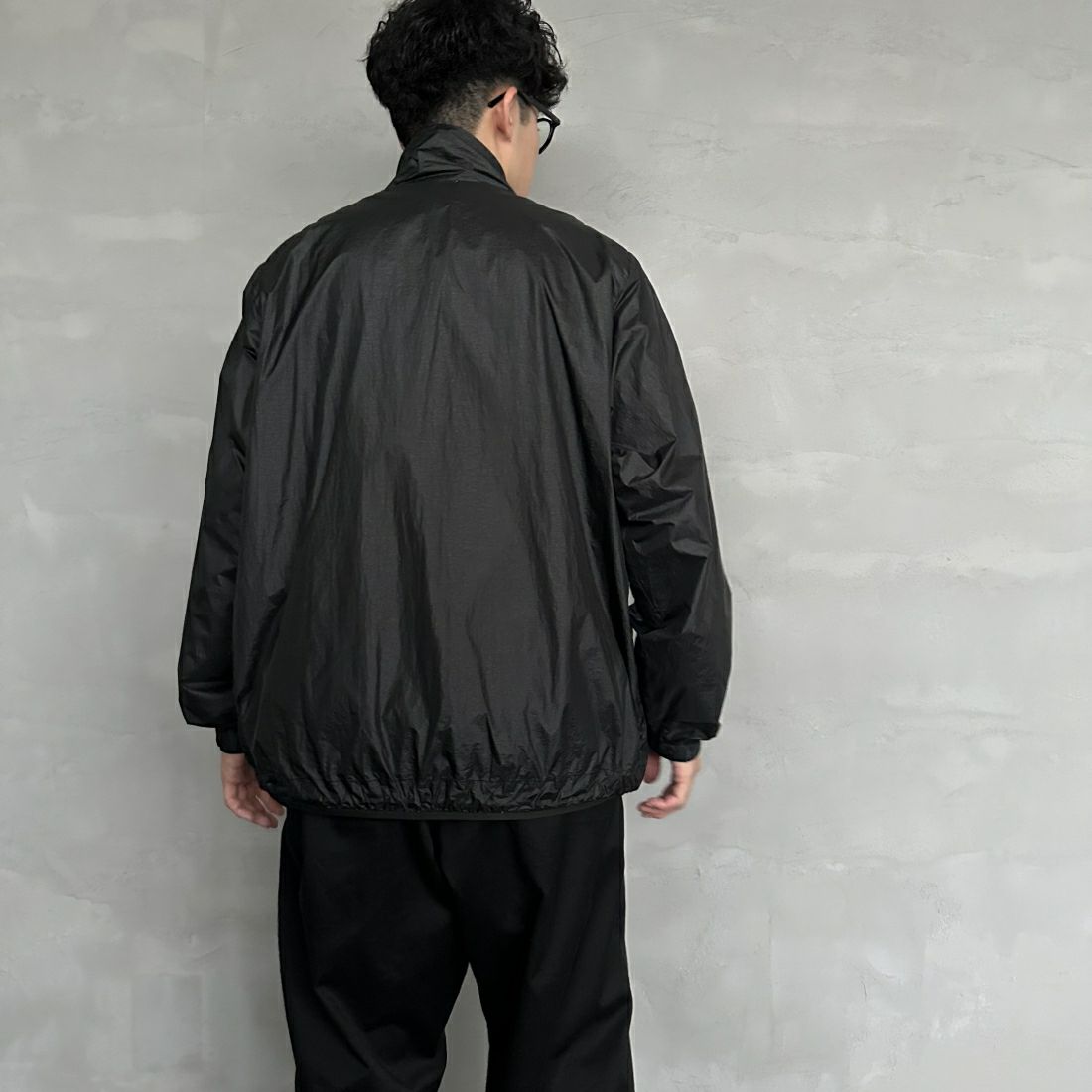 frostline [フロストライン] 別注 フルジップジャケット [FL1-JK-IN4-JF] BLACK&&モデル身長：168cm 着用サイズ：M&&