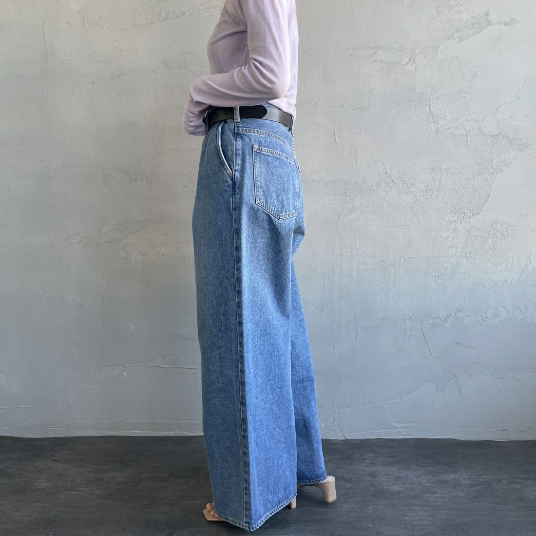NEEDBY heritage [ニードバイヘリテージ] AARON デニムパンツ [N1C6011378MB] MB &&モデル身長：163cm 着用サイズ：26&&