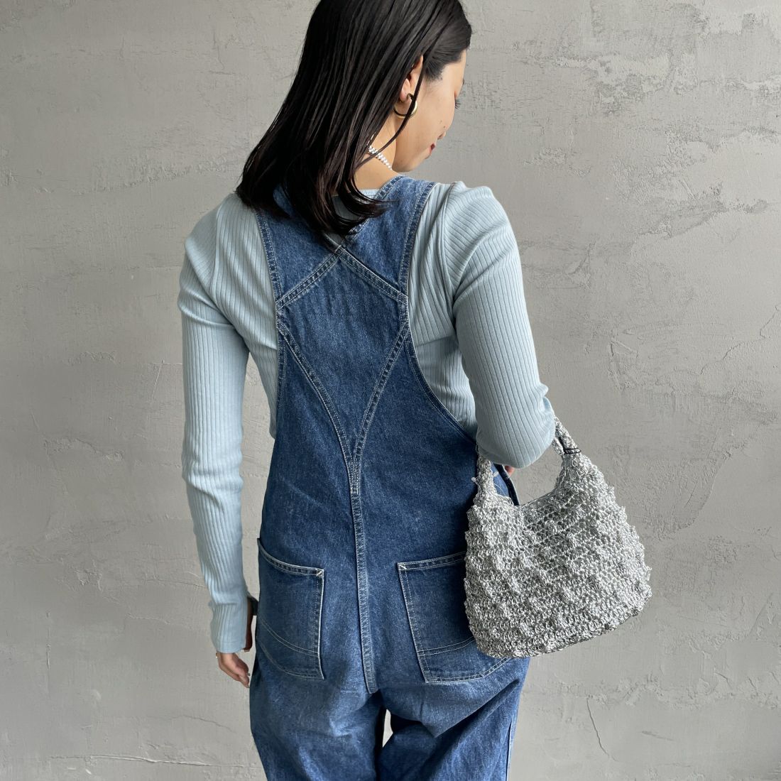 Noir Fabrik [ヌワールファブリック] ボートネックロングスリーブリブTシャツ [JFS-C021] AQUA &&モデル身長：163cm 着用サイズ：0&&