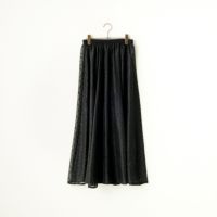 19 BLACK
