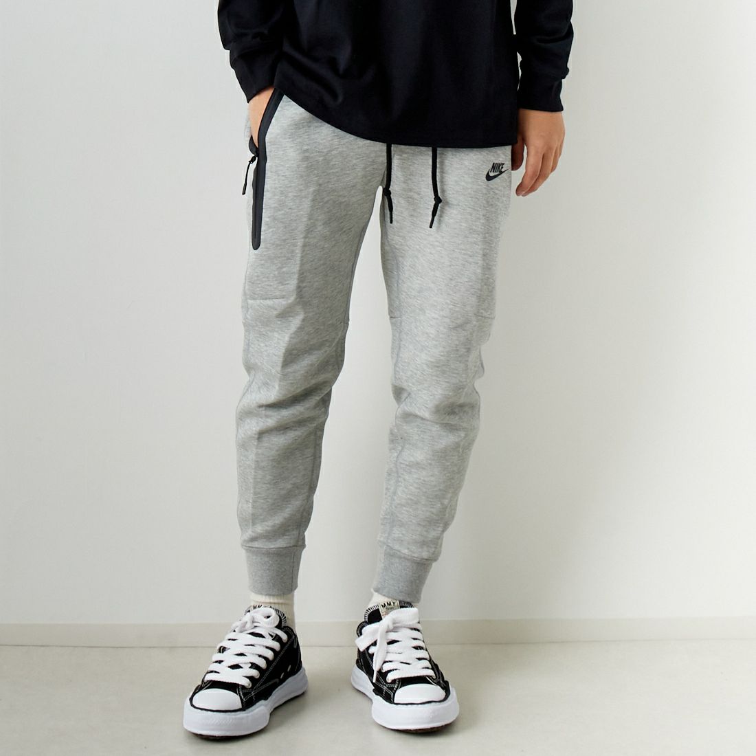 NIKE [ナイキ] テックフリース ジョガーパンツ [FB8003] 063 ﾀﾞｰｸｸﾞ &&モデル身長：179cm 着用サイズ：L&&