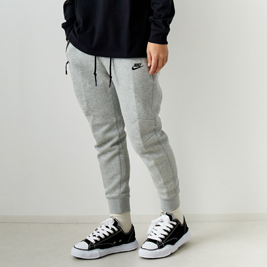 NIKE [ナイキ] テックフリース ジョガーパンツ [FB8003] 063 ﾀﾞｰｸｸﾞ &&モデル身長：179cm 着用サイズ：L&&