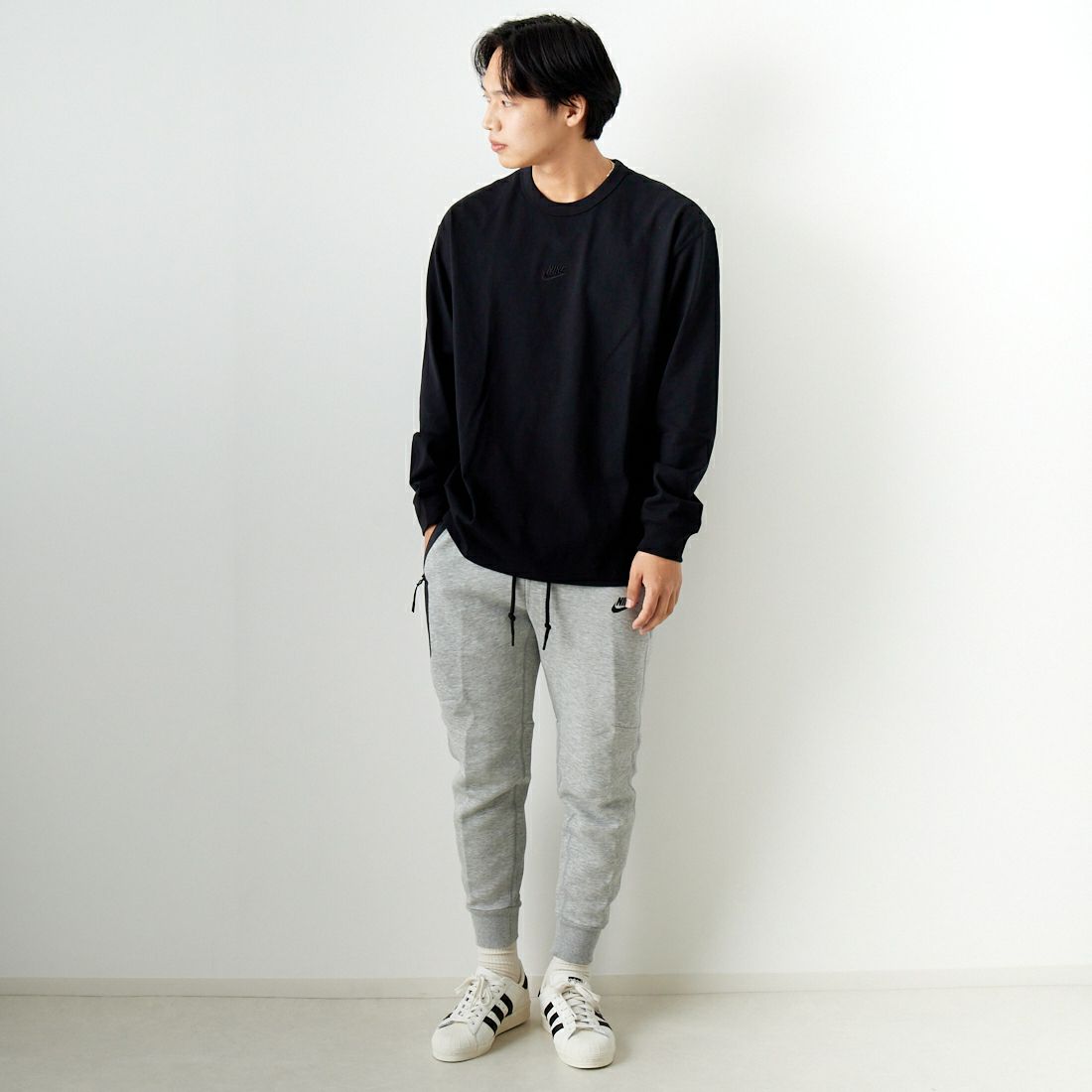 NIKE [ナイキ] テックフリース ジョガーパンツ [FB8003] 063 ﾀﾞｰｸｸﾞ &&モデル身長：179cm 着用サイズ：L&&