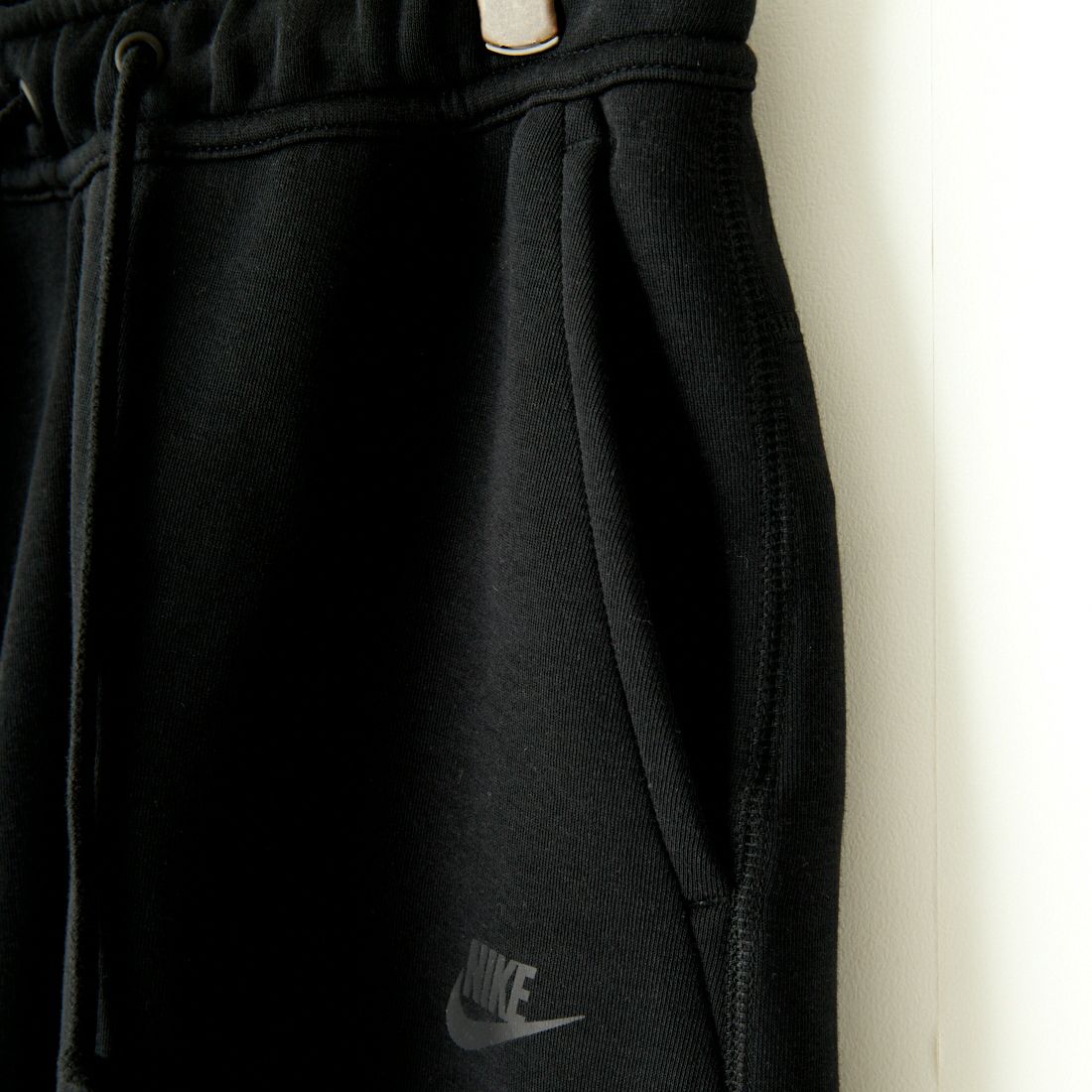 NIKE [ナイキ] テックフリース ジョガーパンツ [FB8003] 010 ﾌﾞﾗｯｸ