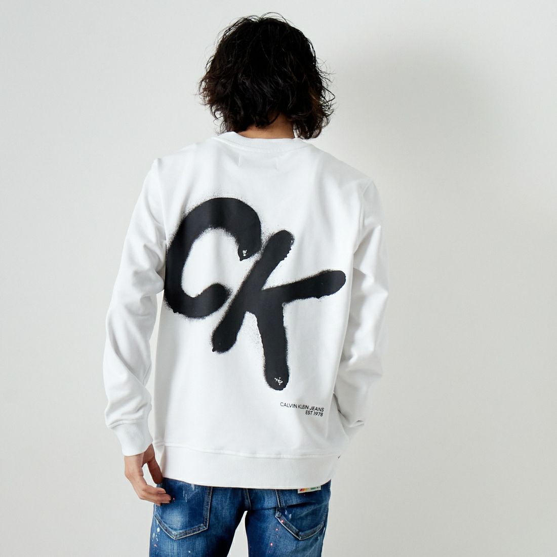 Calvin Klein Jeans [カルバンクライン ジーンズ] AR-CK SPRAY クルー ...