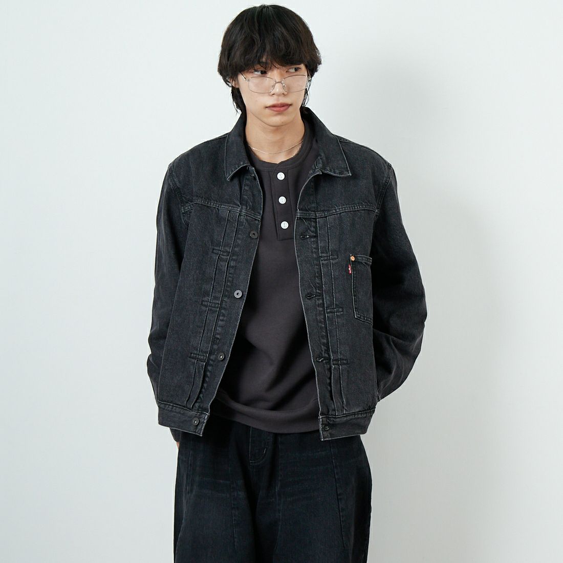 LEVI'S [リーバイス] TYPE1 トラッカージャケット [A3174-00] 00 MIDNIGH &&モデル身長：179cm 着用サイズ：L&&