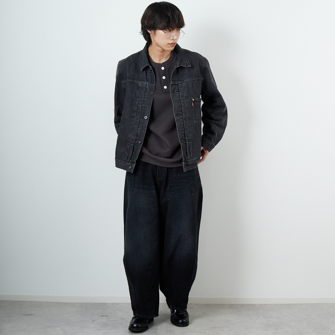 LEVI'S [リーバイス] TYPE1 トラッカージャケット [A3174-00] 00 MIDNIGH &&モデル身長：179cm 着用サイズ：L&&