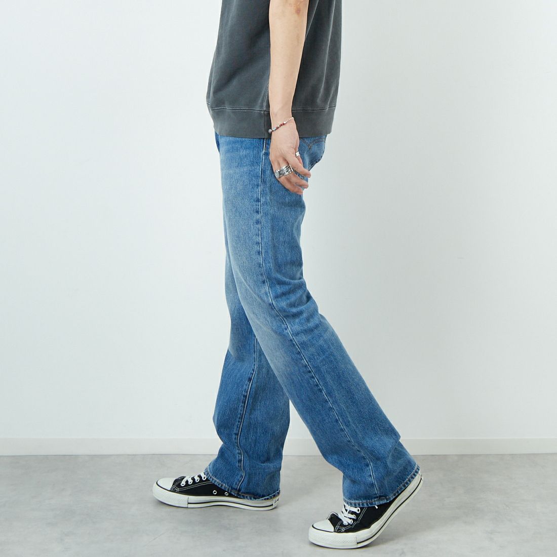 LEVI'S [リーバイス] 517 ブーツカット [00517-02] 46 BULL RU &&モデル身長：179cm 着用サイズ：30&&