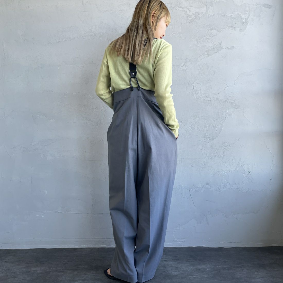 Jeans Factory Clothes [ジーンズファクトリークローズ] ハイネック シアーラメTシャツ [21241057] 060 ｸﾞﾘｰﾝ &&モデル身長：156cm 着用サイズ：F&&