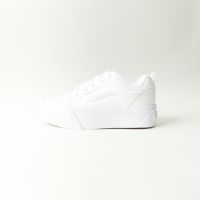 TRUE WHITE