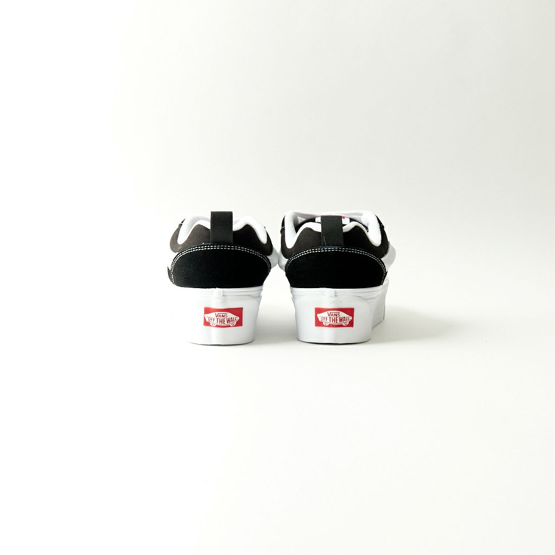 VANS [バンズ] ニュースタック [VN000CP66BT] BLK/T.WHIT