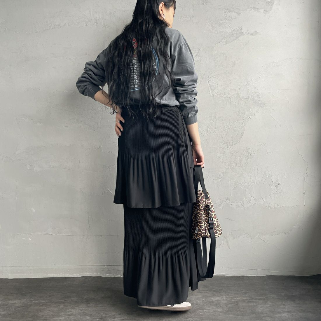 Jf Ready Made [ジェイエフレディメイド] ランダムプリーツスカート [754066] 03 ﾌﾞﾗｯｸ &&モデル身長：156cm 着用サイズ：F&&