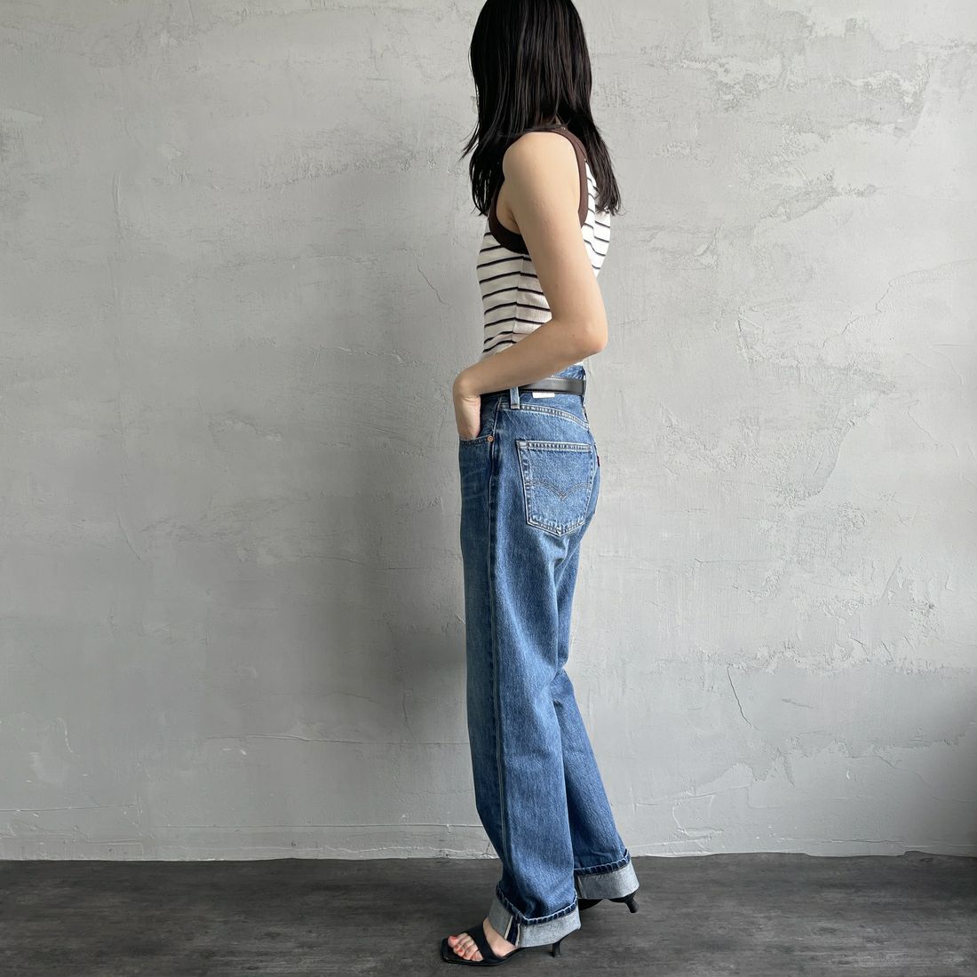 LEVI'S [リーバイス] 90S 501デニム [A1959-00] 63 GET ON&&モデル身長：160cm 着用サイズ：25&&