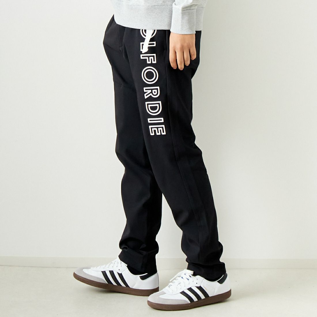 MARK & LONA [マークアンドロナ] イージーパンツ [MLM-4A-AT02] BLACK &&モデル身長：179cm 着用サイズ：48&&