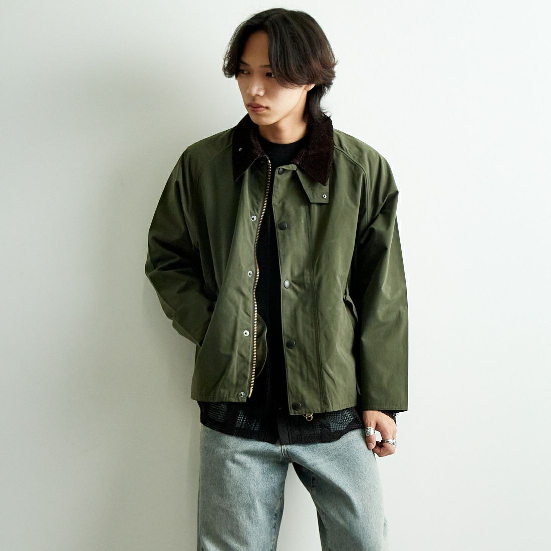 Barbour [バブアー] トランスポート ピーチスキンノンオイルドジャケット [MCA0931] SAGE &&モデル身長：179cm 着用サイズ：38&&