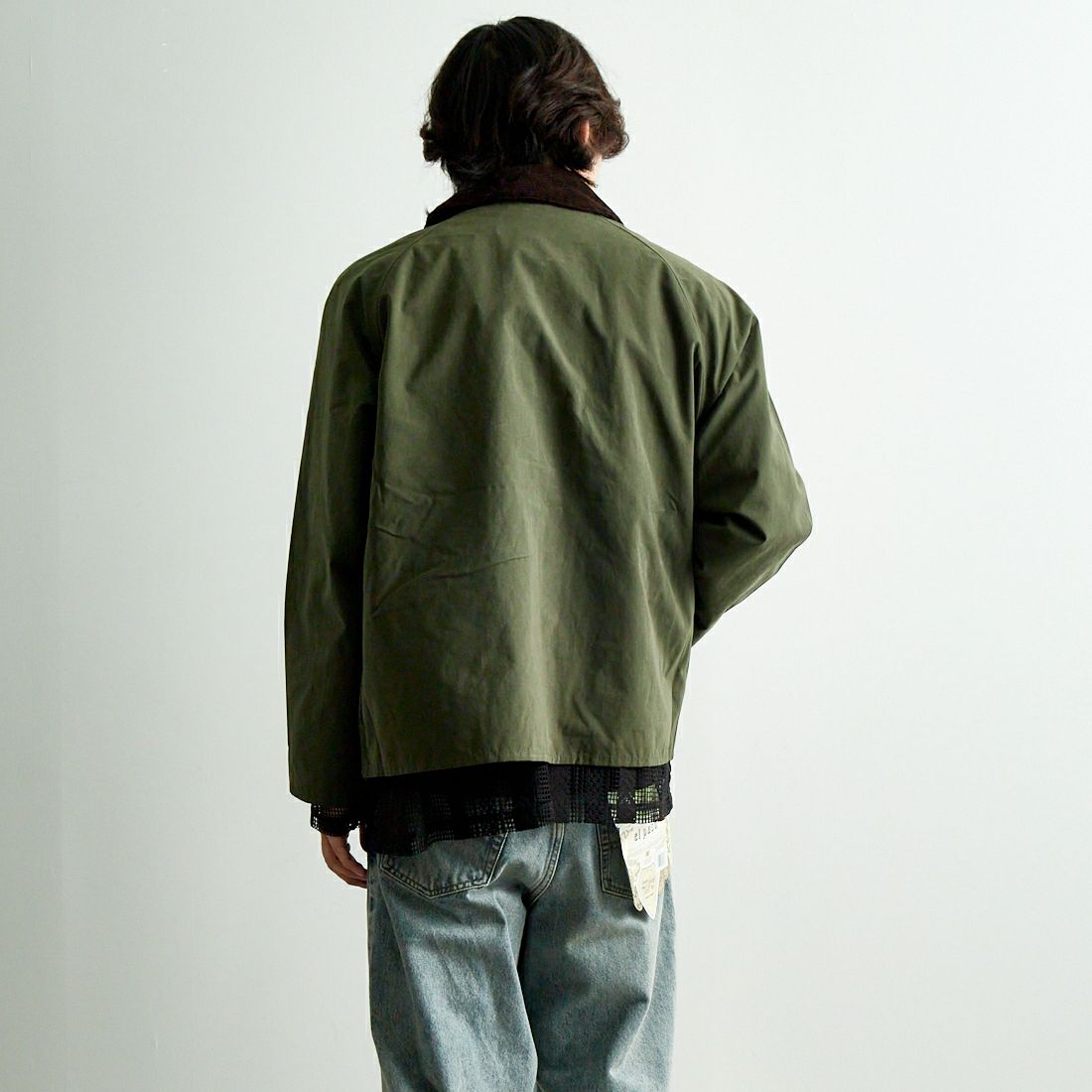 Barbour [バブアー] トランスポート ピーチスキンノンオイルドジャケット [MCA0931] SAGE &&モデル身長：179cm 着用サイズ：38&&