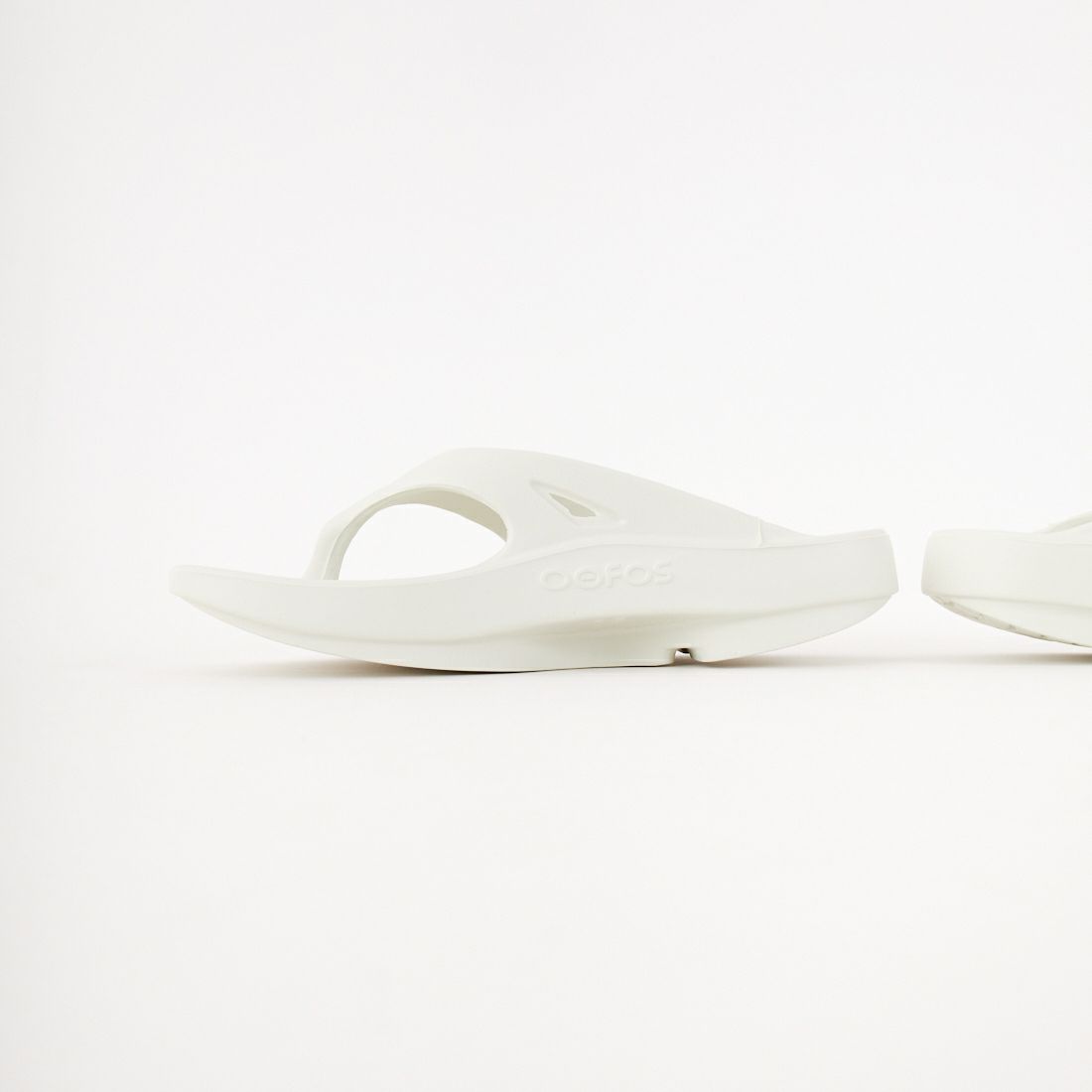 OOFOS [ウーフォス] OOriginal(ウーオリジナル) [OORIGINAL] COSMIC GRY