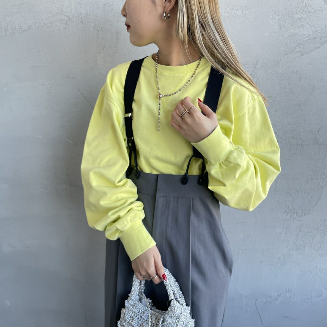 YELLOW&&モデル身長：156cm 着用サイズ：F&&