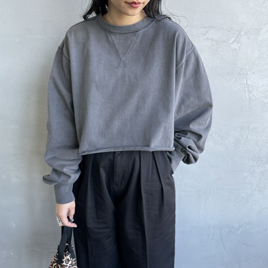 BLACK&&モデル身長：156cm 着用サイズ：F&&