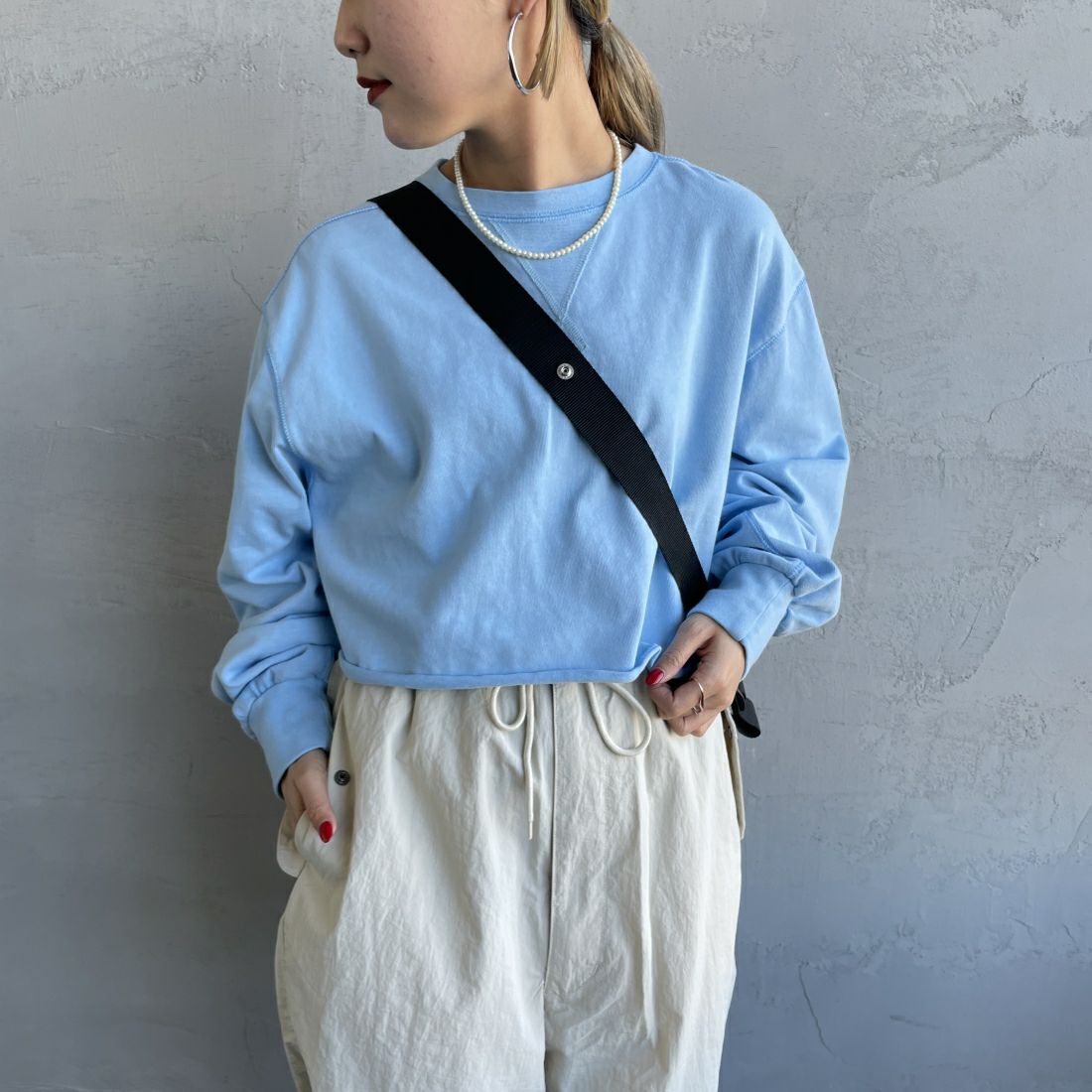 SCREEN STARS [スクリーンスターズ] 別注 ショートピグメントTシャツ [2421-208IN-JF] BLUE &&モデル身長：156cm 着用サイズ：F&&