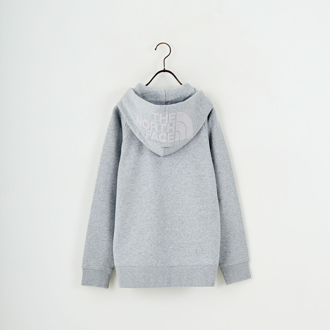 THE NORTH FACE [ザ ノースフェイス] リアビューフルジップフーディ [NTW12442] ZZ &&モデル身長：162cm 着用サイズ：M&&
