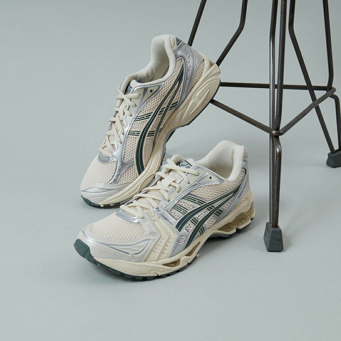 ASICS [アシックス] GEL-KAYANO 14 スニーカー [GEL-KAYANO-14] 200