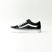 BLACK/WHIT