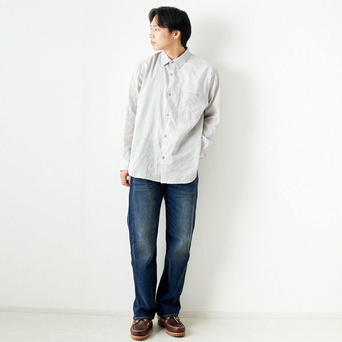 Noir Fabrik [ヌワールファブリック] カラミストライプ ロングスリーブ レギュラーカラーシャツ [JFCM-PS42-01] GREY &&モデル身長：179cm 着用サイズ：L&&