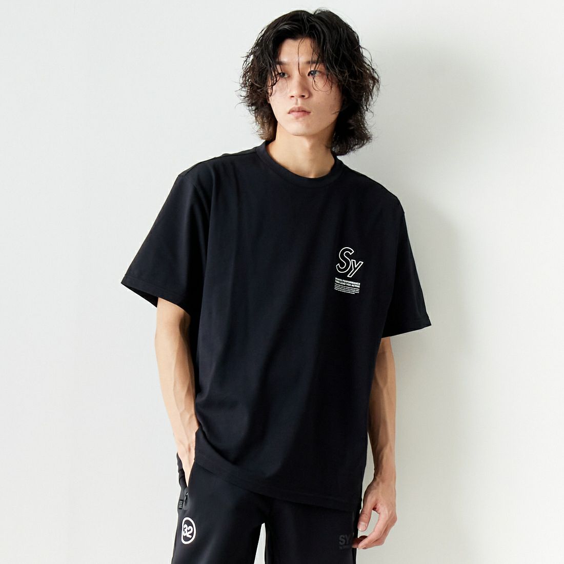 BLACK&&モデル身長：182cm 着用サイズ：XL&&