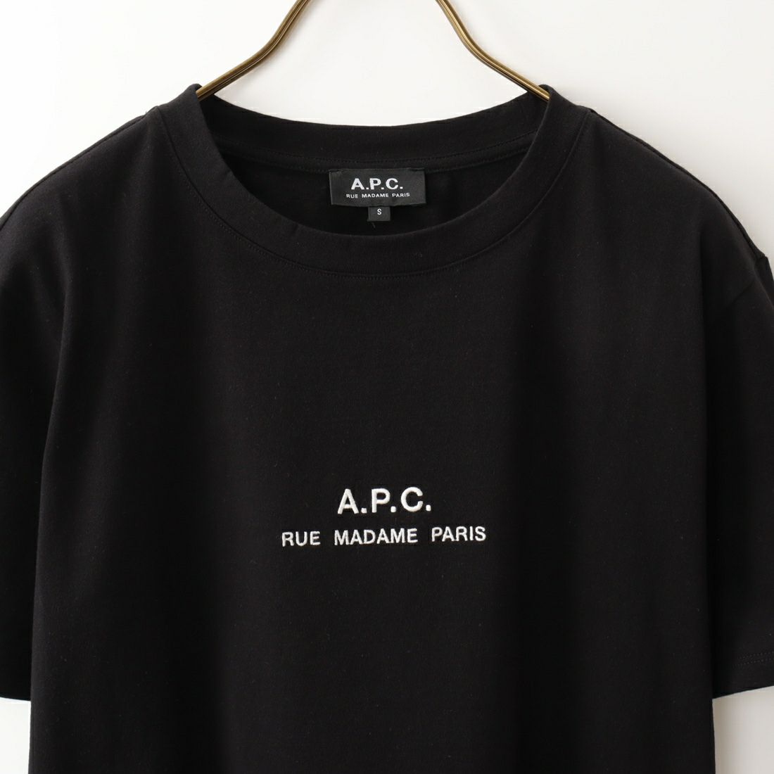 A.P.C. [アー・ペー・セー] RUE MADAMEプリントTシャツ [PETITE-RUE-MADAME] 99 NOIR
