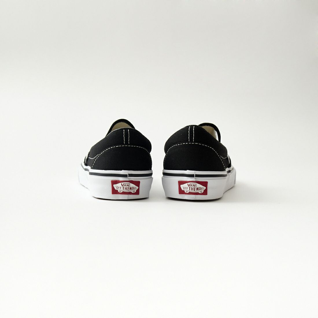 VANS [バンズ] クラシックスリッポン [VN000EYEBLK] BLACK