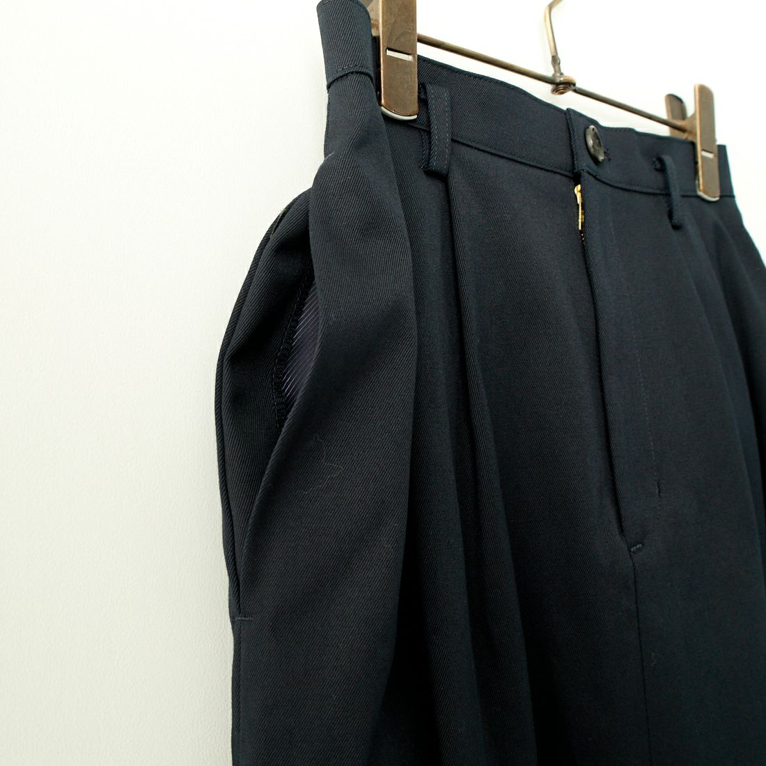 ma couleur [マ クルール] ベルト付きタックタイトスカート [J-4542] 640 ﾈｲﾋﾞｰ