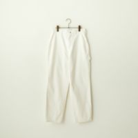 09 WHITE