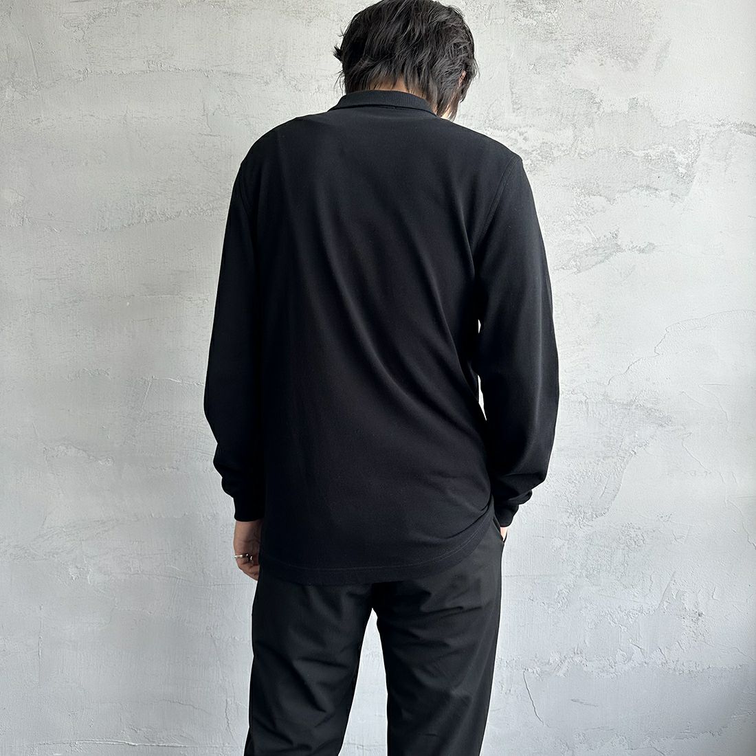 FRED PERRY [フレッドペリー] フレッドペリーポロシャツ [M6006] 906 BLACK &&モデル身長：173cm 着用サイズ：M&&