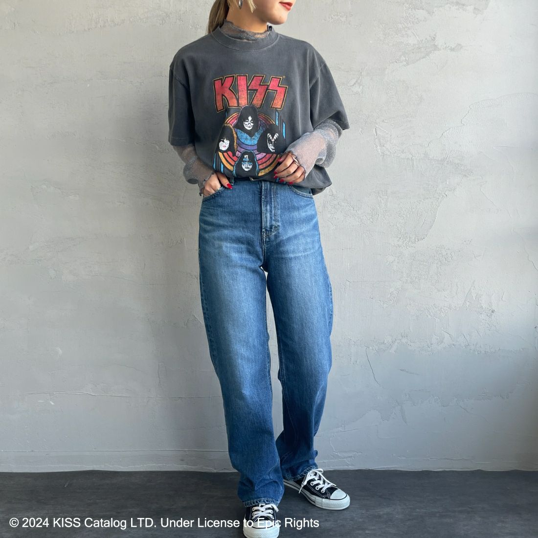 GOOD ROCK SPEED [グッドロックスピード] 別注 KISS ロックプリントTシャツ [INTN-010-JF] CHARCOAL&&モデル身長：156cm　着用サイズ：F&&