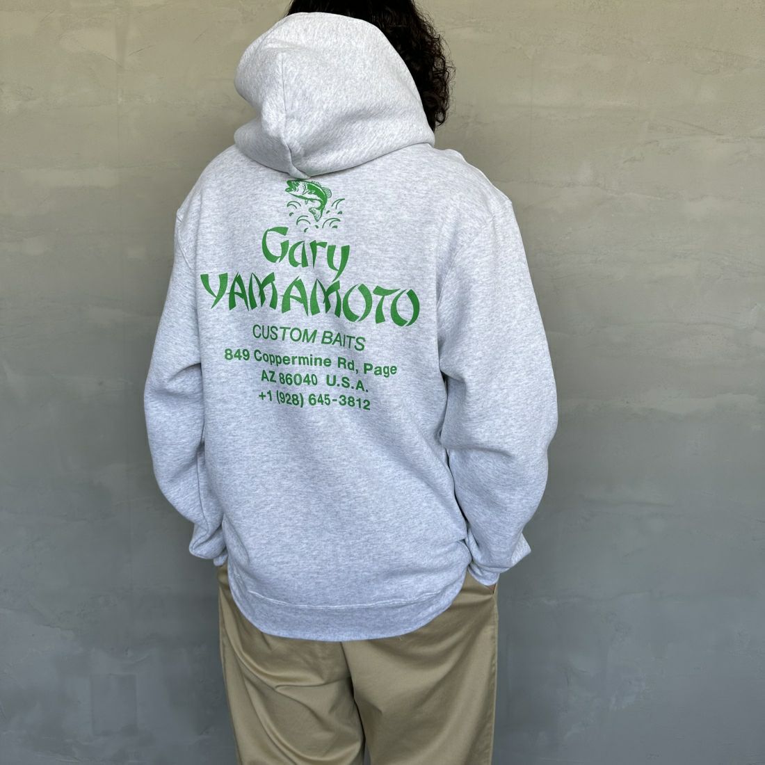 RUSSELL ATHLETIC [ラッセル アスレチック] Russell×Gary YAMAMOTO ロゴスウェットフーディ [RGY-A02] ASH &&モデル身長：173cm 着用サイズ：L&&