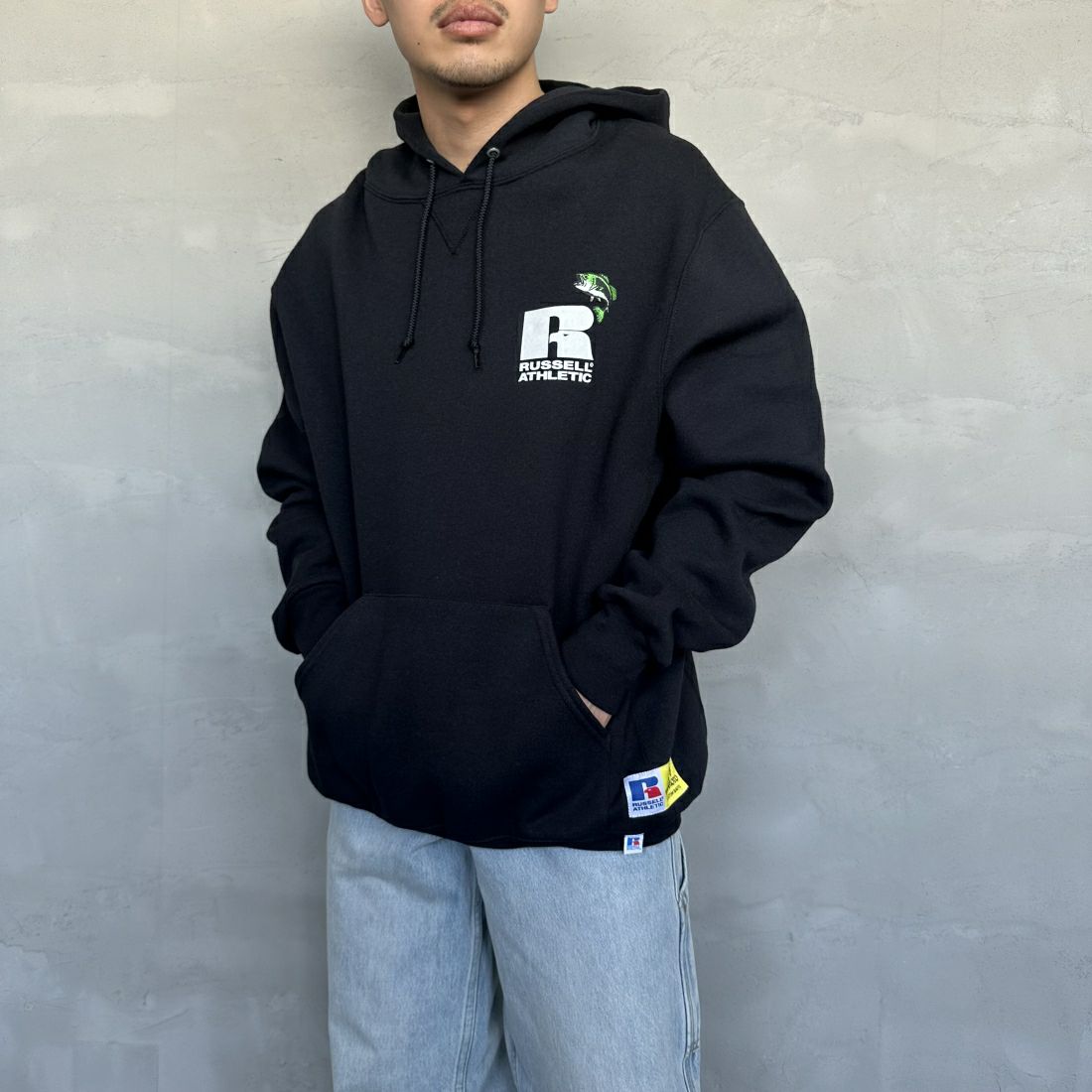 RUSSELL ATHLETIC [ラッセル アスレチック] Russell×Gary YAMAMOTO ロゴスウェットフーディ [RGY-A02] BLK &&モデル身長：168cm 着用サイズ：L&&
