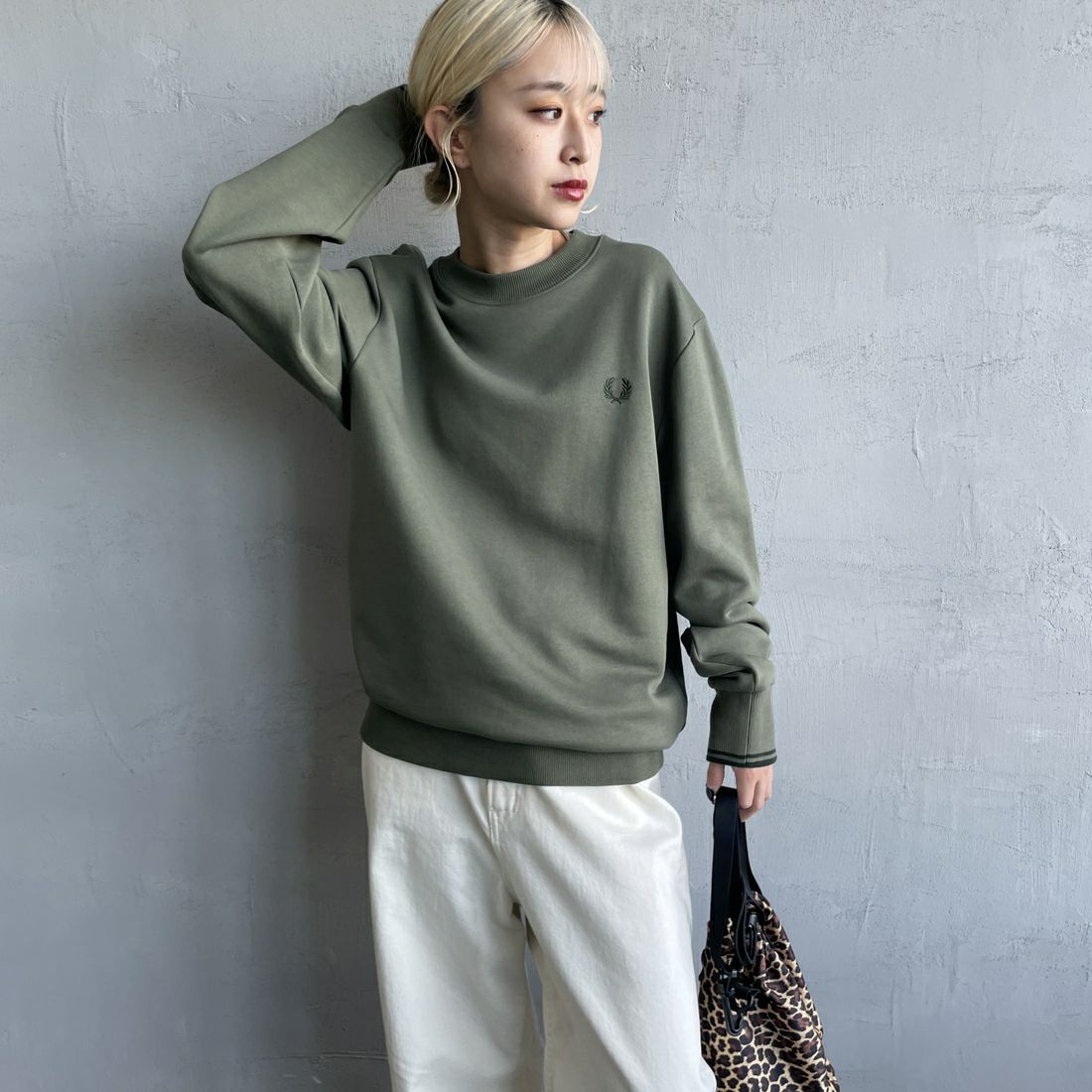 W49 LAUREL&&モデル身長：150cm 着用サイズ：S&&