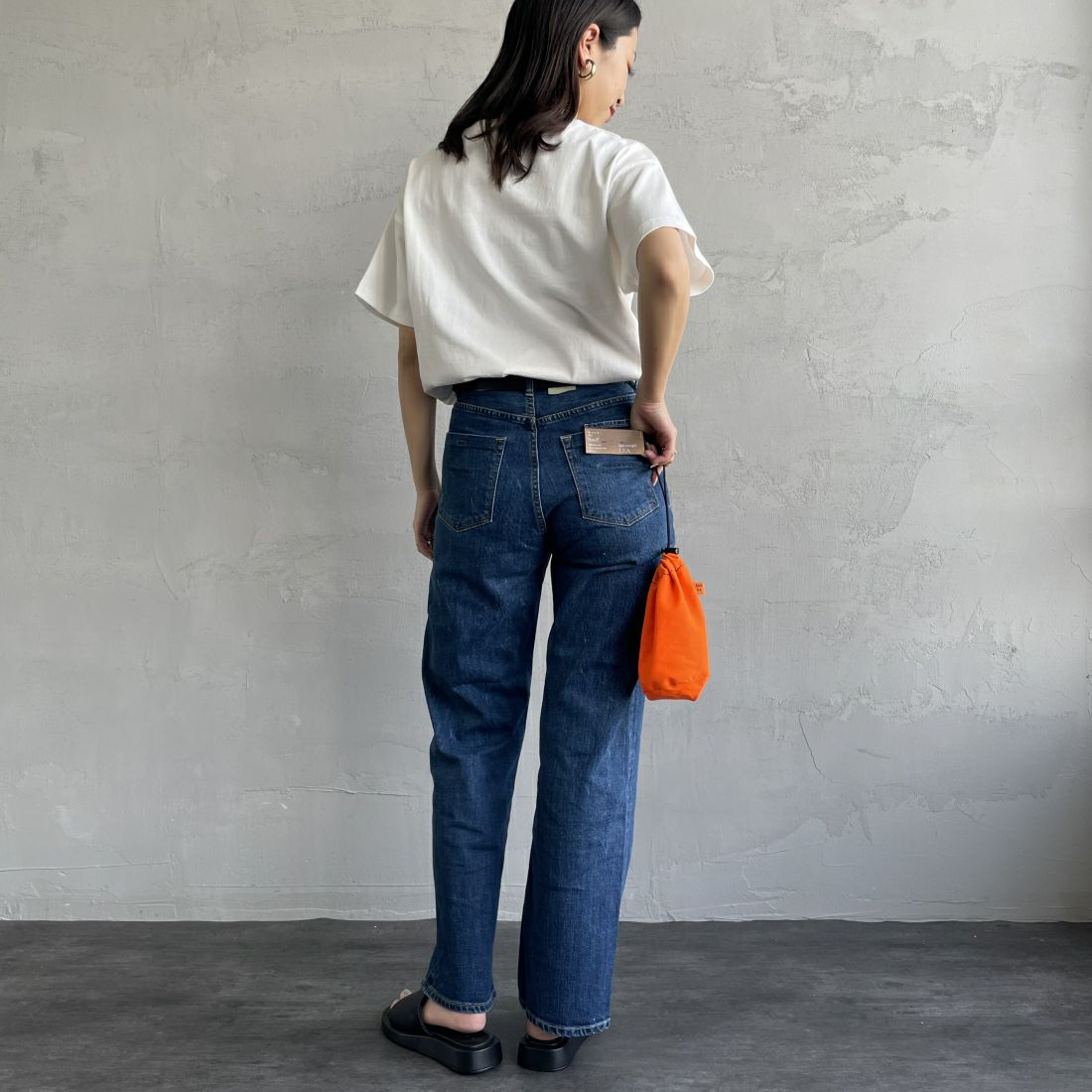 HANDTEX [ハンドテックス] 別注 スーベニアプリントTシャツ [HT6-CST-IN4-JF] RUN &&モデル身長：163cm 着用サイズ：F&&