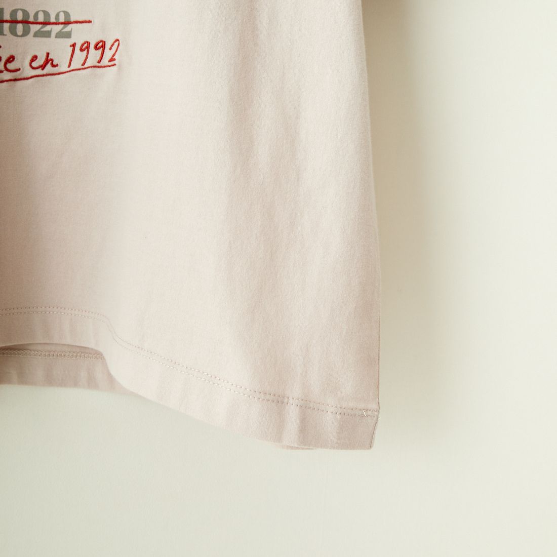 La Hutte [ラ・ユット] 別注 ショート丈 ロゴプリントTシャツ [LH1-CST-IN4-2-JF] GRAY