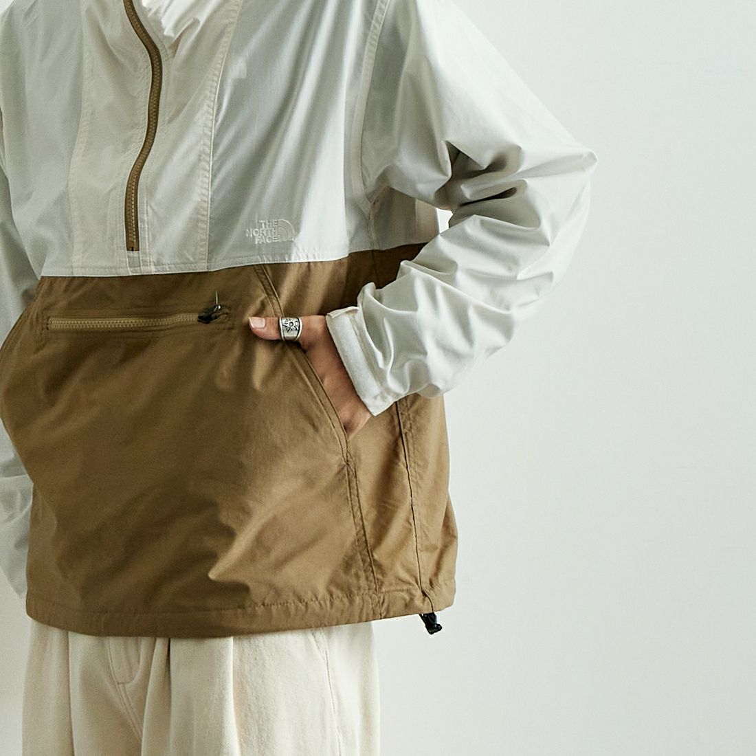 THE NORTH FACE [ザ ノースフェイス] コンパクトアノラック [NP22333] WC