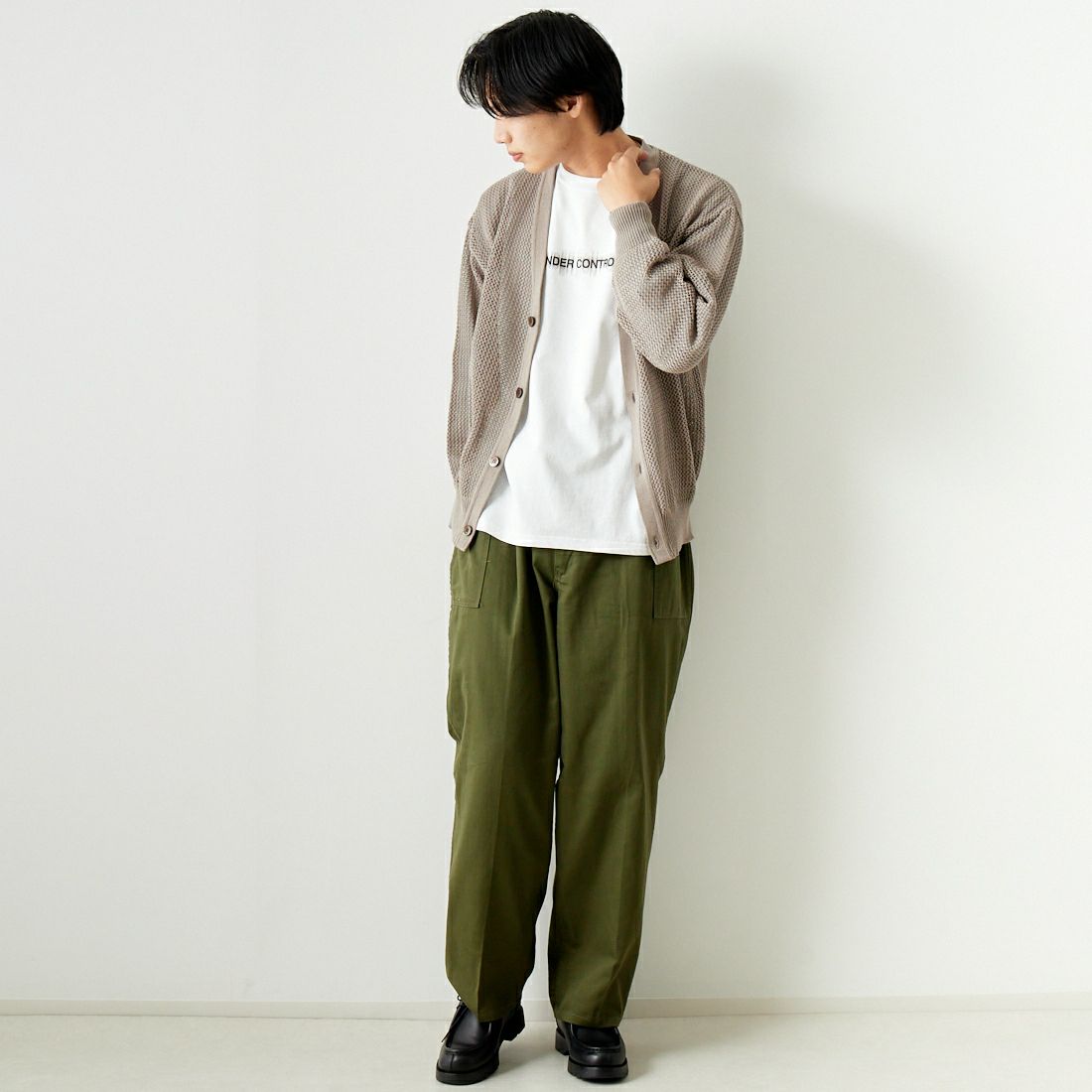 Noir Fabrik [ヌワールファブリック] コンパクトメッシュカーディガン [NF-241-015] GREYGE &&モデル身長：179cm 着用サイズ：L&&