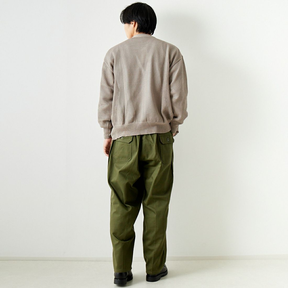 Noir Fabrik [ヌワールファブリック] コンパクトメッシュカーディガン [NF-241-015] GREYGE &&モデル身長：179cm 着用サイズ：L&&