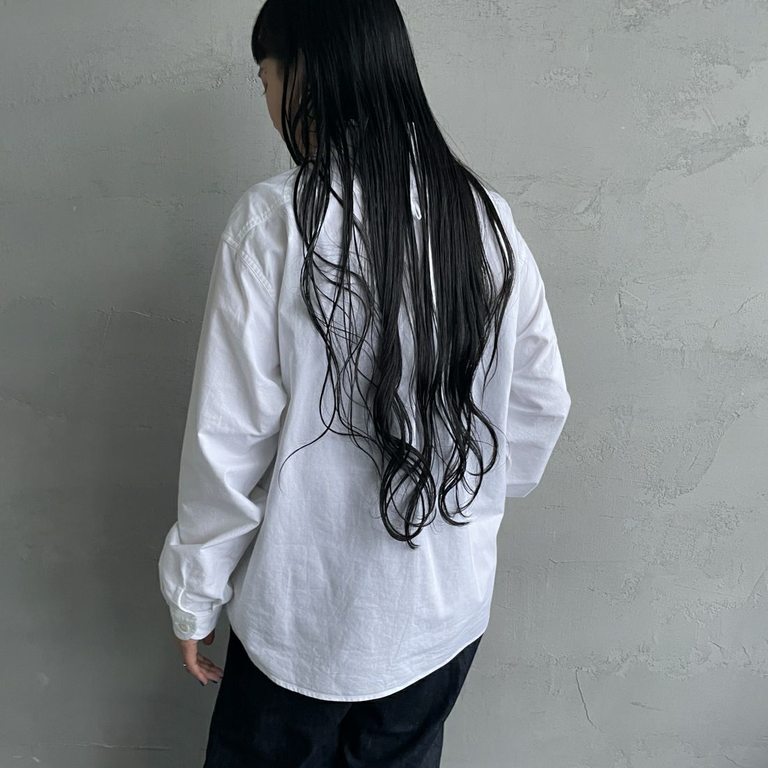 DANTON [ダントン] オックスフォード ラウンドカラーシャツ [DT-B0281SOX] WHITE &&モデル身長：156cm 着用サイズ：38&&