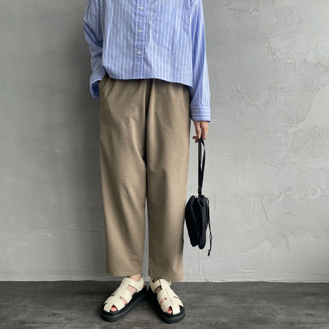 LT.OLIVE&&モデル身長：156cm 着用サイズ：36&&