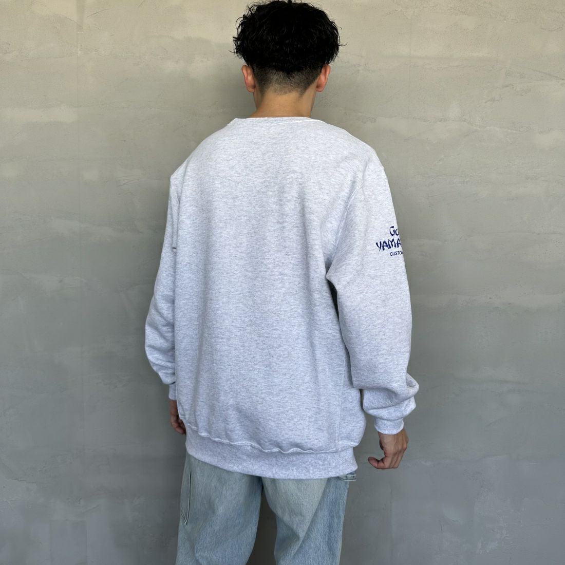 RUSSELL ATHLETIC [ラッセル アスレチック] Russell×Gary YAMAMOTO ロゴスウェット [RGY-A03] ASH &&モデル身長：168cm 着用サイズ：L&&