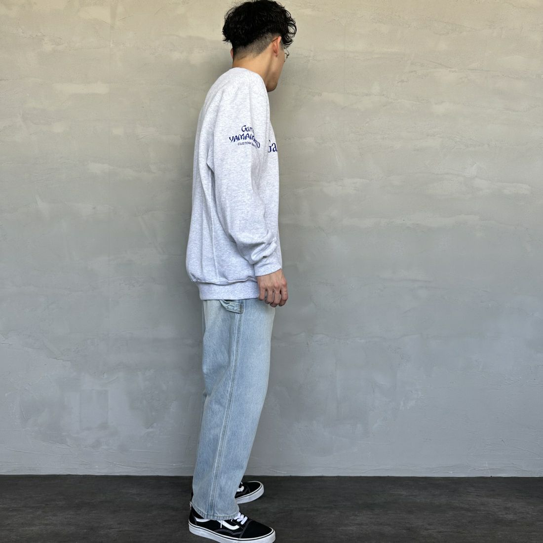 RUSSELL ATHLETIC [ラッセル アスレチック] Russell×Gary YAMAMOTO ロゴスウェット [RGY-A03] ASH &&モデル身長：168cm 着用サイズ：L&&